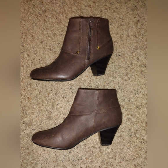 Brown Life Stride Soft System Heeler Flex Booties Sz 10M - Picture 7 of 7